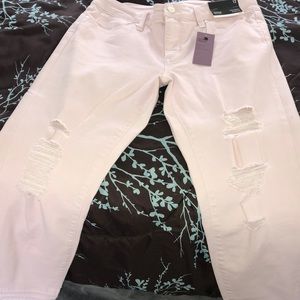 Light pink Capri stretch jeans